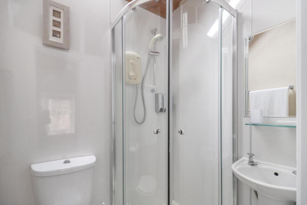 Whinstone Holiday Home In Falkland - Sleeps 8 Luaran gambar