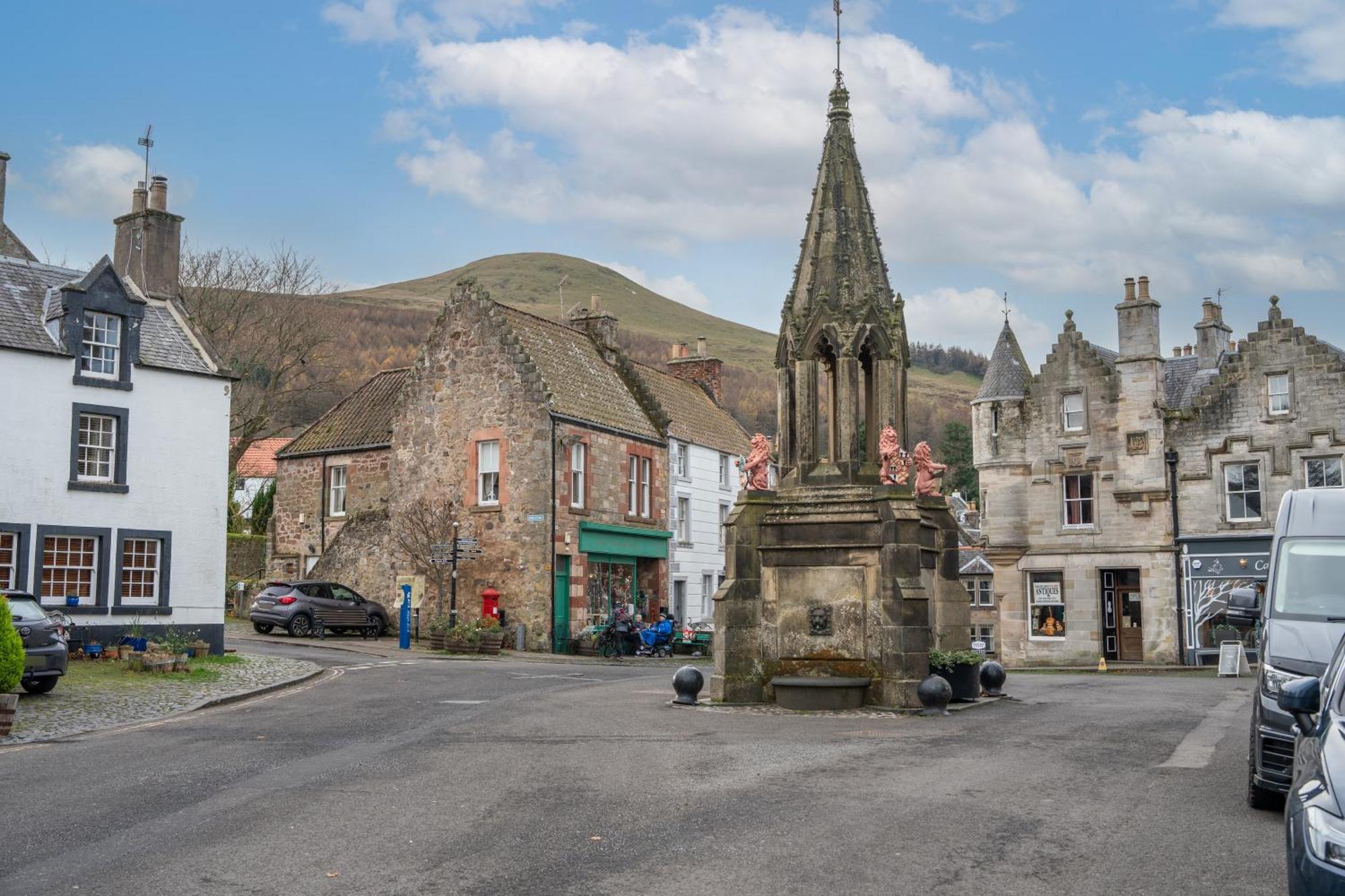 Whinstone Holiday Home In Falkland - Sleeps 8 Luaran gambar