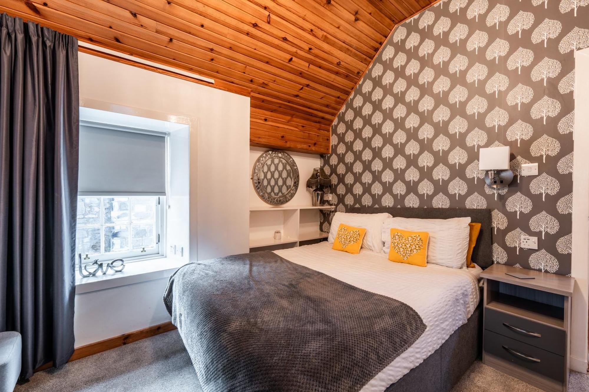 Whinstone Holiday Home In Falkland - Sleeps 8 Luaran gambar
