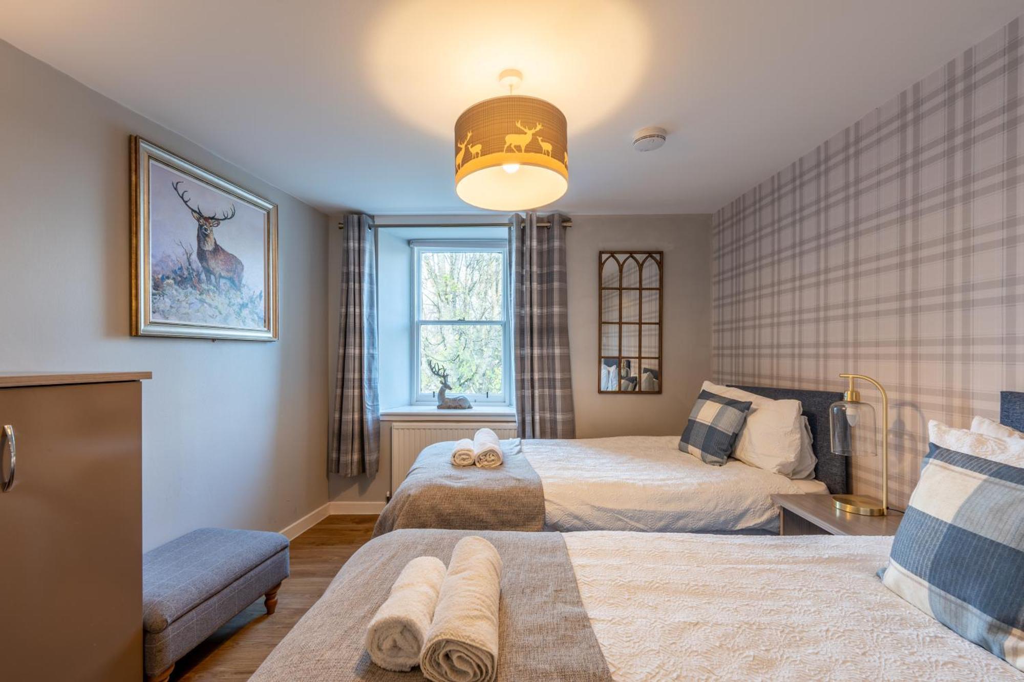 Whinstone Holiday Home In Falkland - Sleeps 8 Luaran gambar